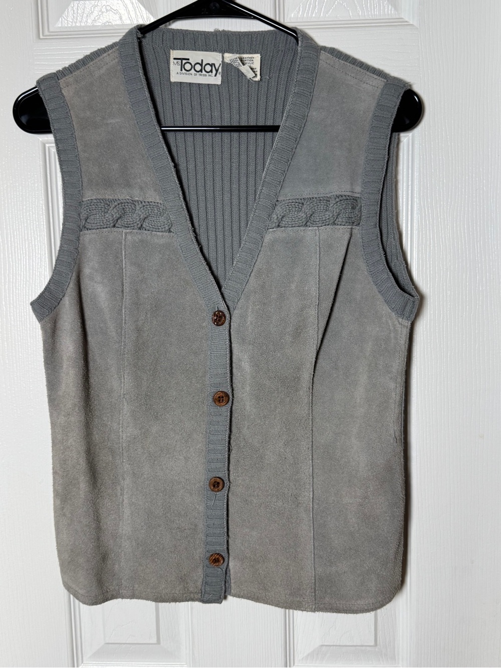 VTG 70s Ms. Today Grey Suede Knit Panel Boho Button Vest Size 12/M - Picture 1 of 9